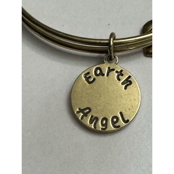 Gold Tone Adjustable Niece Charm Bangle Bracelet Angel Wing Tree of Life - Picture 2 of 5